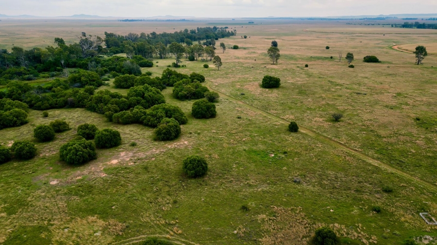 8 Bedroom Property for Sale in Bloemfontein Rural Free State